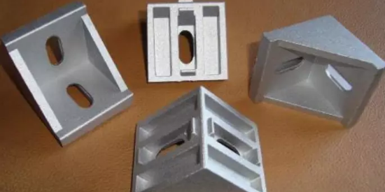 鋁材光亮清洗劑（jì）：提升鋁製品外觀和質量的關鍵