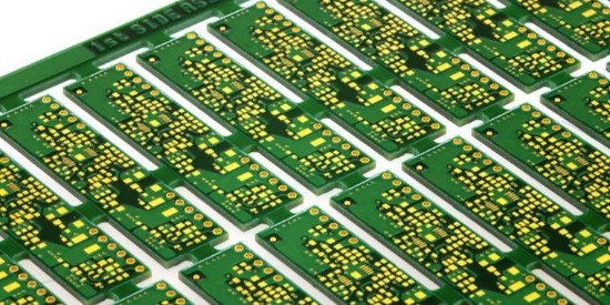 為什麽PCBA線路（lù）板清洗劑更適合用噴淋清洗方式