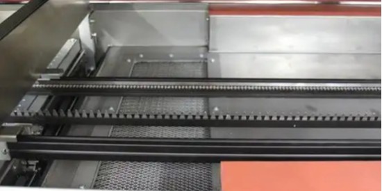 電子製造行業使用回流焊專用清洗劑有（yǒu）哪些優點