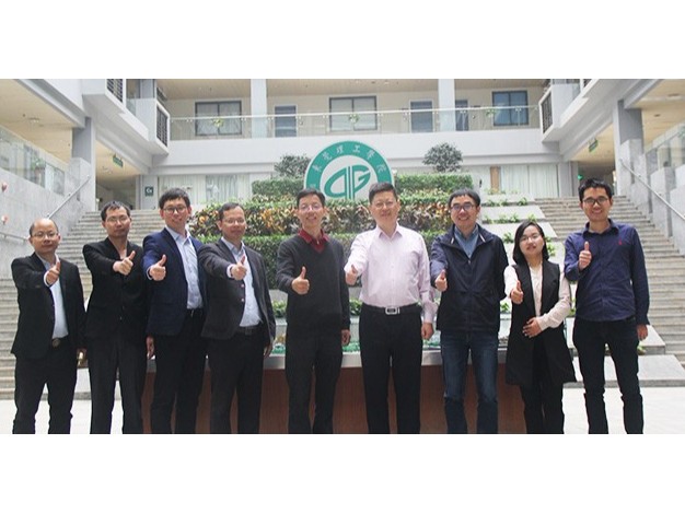 羞羞视频在线观看材料與東莞理工學院（yuàn）金屬表（biǎo）麵（miàn）處理技術交流會議