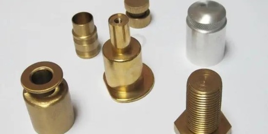 為什麽要使用水基的五金金屬清（qīng）洗劑