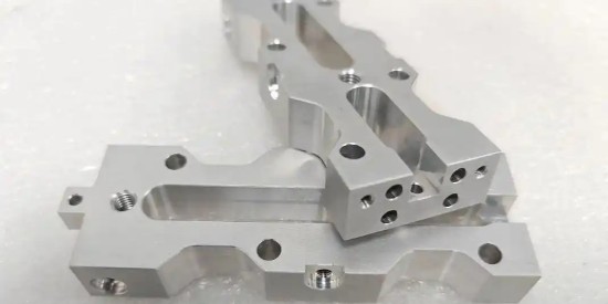 關於（yú）這款鋁合金氧化膜清洗劑的（de）大作用（yòng）