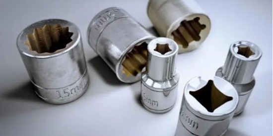 零部件清（qīng）洗劑的應用