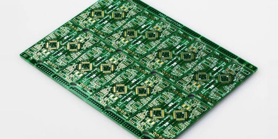 為什麽使用PCB板電子清（qīng）洗劑需要噴淋清洗方式