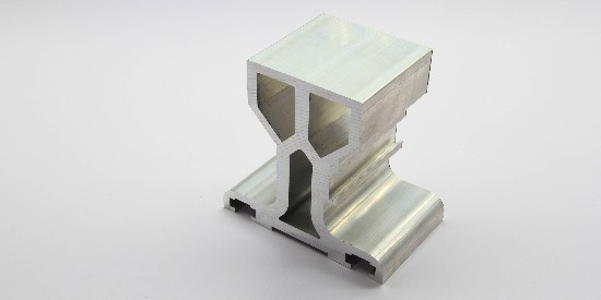 淺（qiǎn）談一下鋁（lǚ）用清洗劑的清（qīng）洗問題和效果