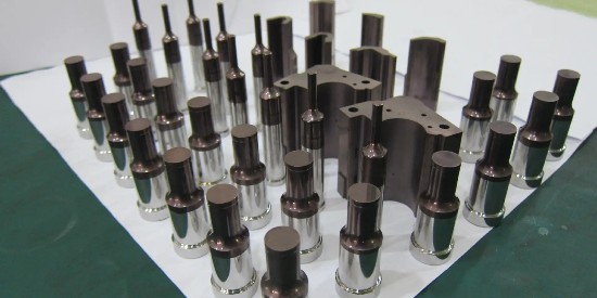 使用工業（yè）脫水劑降低金屬加工件氧化和腐蝕的（de）風險