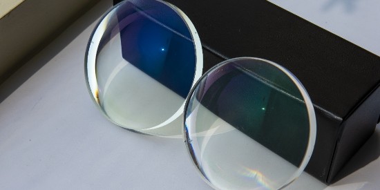 光學鏡片退鍍液是鏡片工廠鍍膜返工的理想藥水選擇