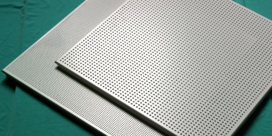 鋁板（bǎn）清洗劑在超聲（shēng）波清洗方式中的幾個優勢（shì）