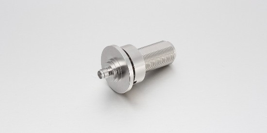 如何使用堿性除油（yóu）劑去除金屬表麵油汙油脂